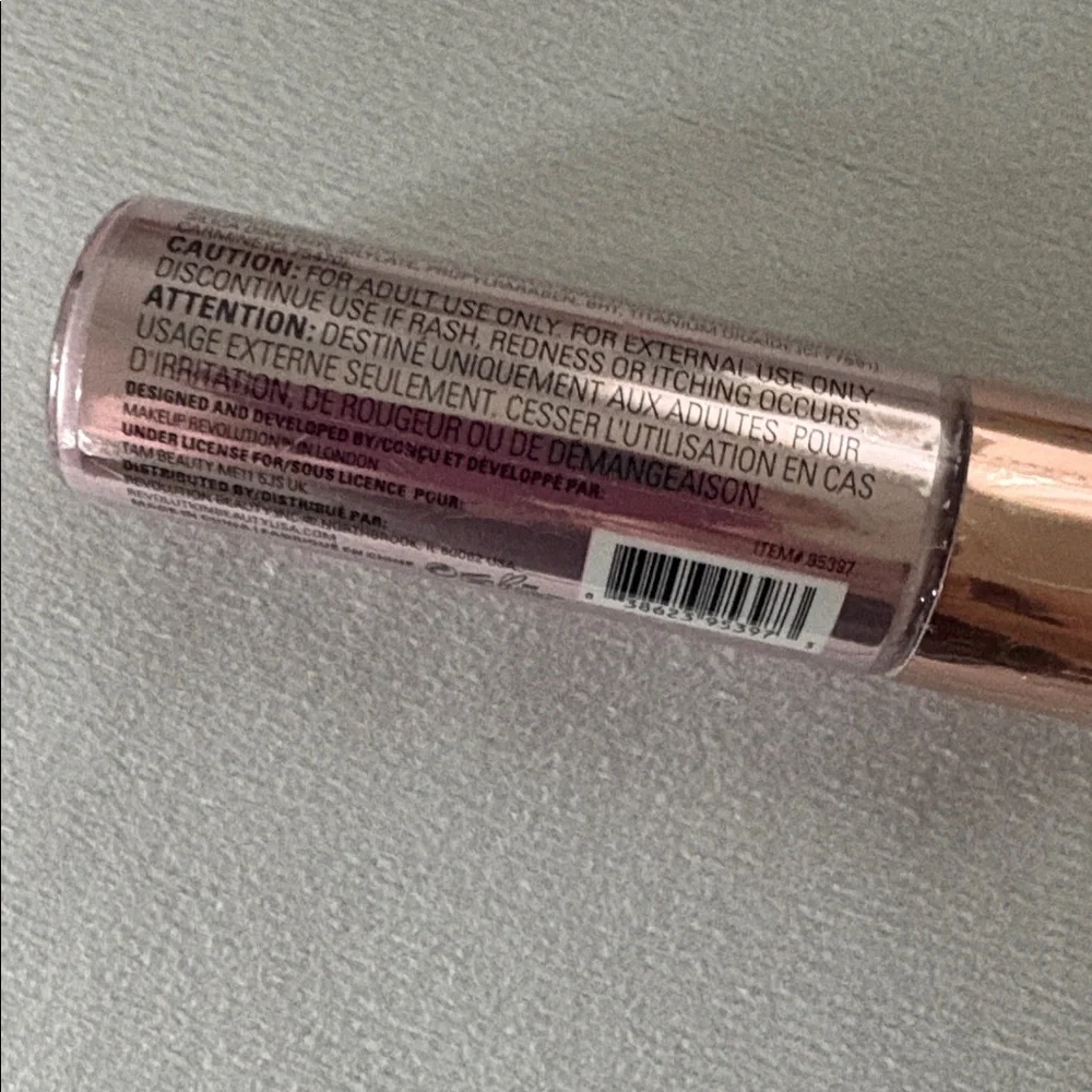 Revolution Liquid Highlighter NWT - Picture 6 of 9